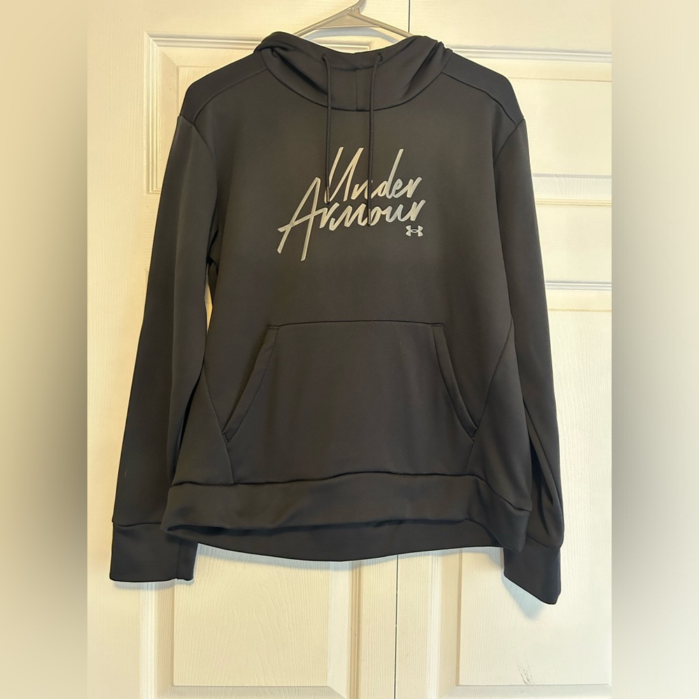 UNDER ARMOUR BLACK HOODIE